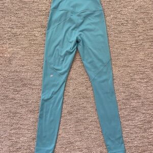 Fabletics Women’s Motion365 Teal Leggings